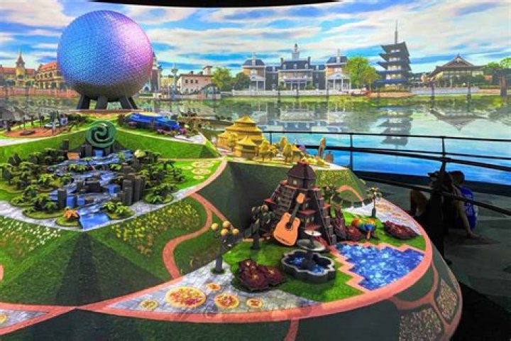 Does epcot still have illuminations?