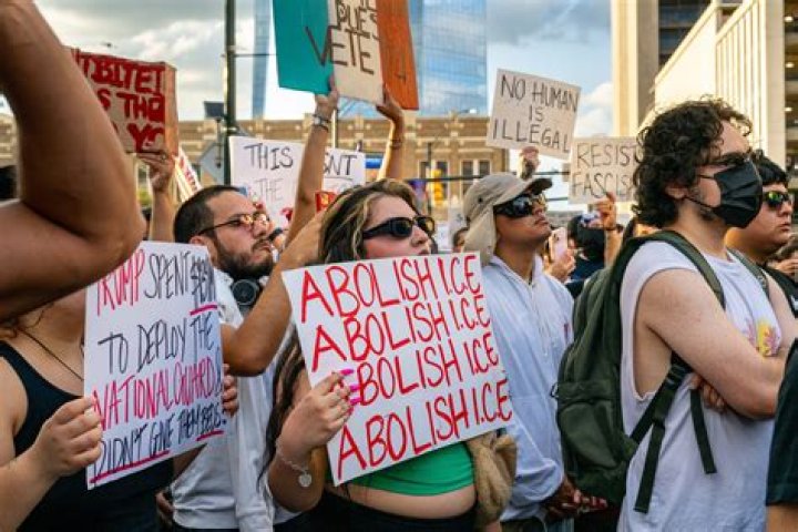 What are oregonians protesting?